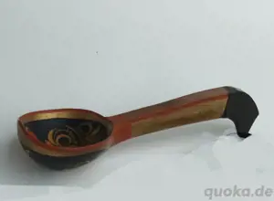 3 Löffel; russische Holzkunst, Handarbeit Suppenkelle und 2 Löffel