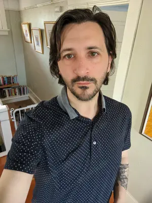 41 year old, staying at Berlin Mitte hotel, seeks female company Monday 