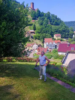 Alleinstehender Mann aus der Ukraine sucht ein Mädchen für Sex und Treffen.
