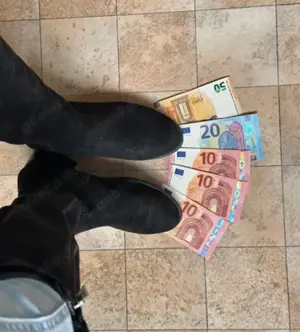 Herrin sucht Sklaven 
