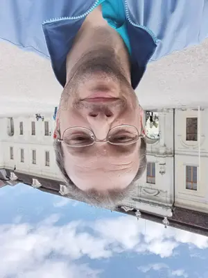 Wer kann nackt Fotos machen von mir?