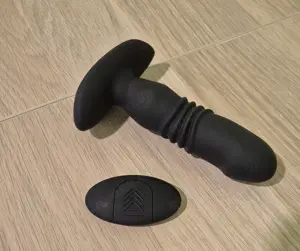 Dildo , Vibrator mit Fernbedienung