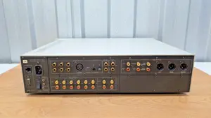 Theta Casa Nova Pre Amp Vorverstärker Verstärker Surround Sound Heimkino Bild 10