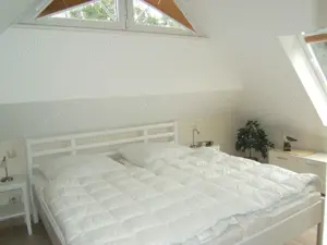 ZINGST: 3-Zi-Ferienwohnung in bester Lage direkt in der Seestraße Bild 8