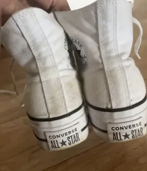 Gebrauchte, intensiv getragene Sneaker für echte Genießer   nur Versand Bild 3
