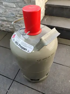Gasflasche, Propangasflasche Eigentumsflasche 11 Kg gefüllt