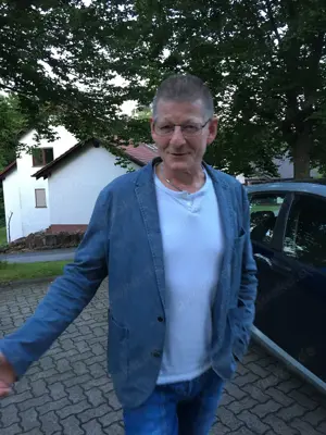 An die Dame, die mich reifer Mann finden möchte..