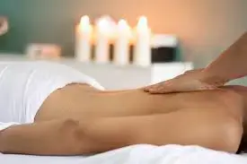 Biete Massage für Frauen an ohne Gegenleistung 