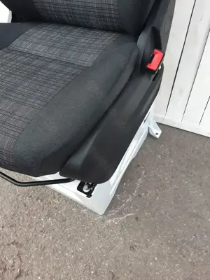 VW Crafter MB Sprinter 906 Beifahrersitz Tunja Einzelsitz Sitz Bild 4