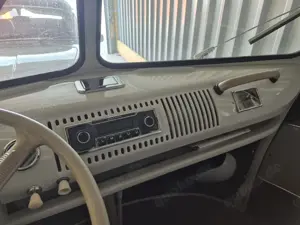 VW T 1 Samba Original Deutsches Modell Restauriert  "Oldtimer des Jahres" Bild 9