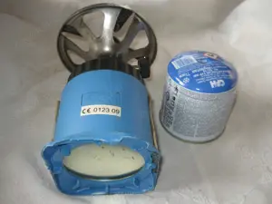 Gaskocher Campingkocher incl. zusätzlicher Kartusche Bild 2