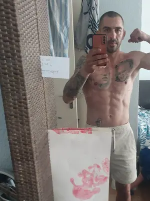 Single daddy sucht eine neue Freundschaft 