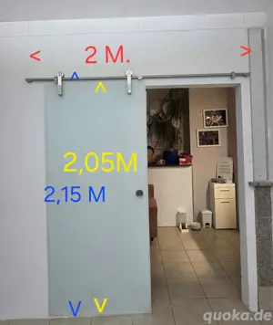 Neue Milchglas-Schiebetür mit vollmetal  Edelstahlschiene.