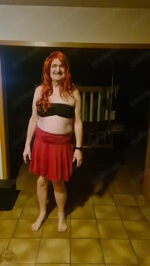 Trans-Frau Mona im Hotel in Mannheim  Bild 2