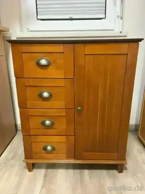 Kommode Schränkchen Diele Schlafzimmer Garderobe im Kolonialstil gebraucht