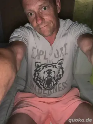 Ich, männlich , 50, etwas crazy suche Exhibitionistin