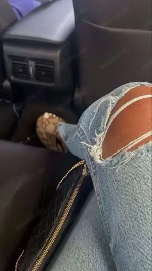 Türkische Königin verkauft dir ihren Tanga, Socken und mehr!