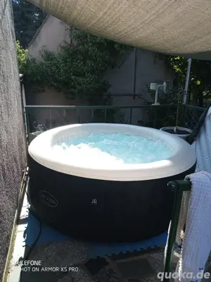 Entspannung im Whirlpool 