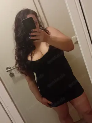 Schöne mollig Dame für erotische moment  Bild 2