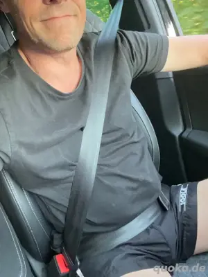 Montag 30.6. Nackt am Wanderparkplatz bei Wimmelbach Ich,50, etwas crazy suche Exhibitionistin