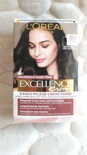 Loreal Paris Excellence Haarfarbe - 3U braun * !!! färbt schwarz