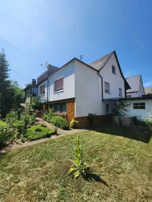 Großes Haus von Privat mit Garten Garage Schuppen Grillstelle  Bild 2