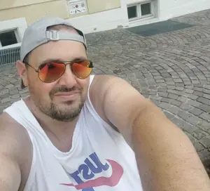 Aktiver Kerl für Sex gesucht 
