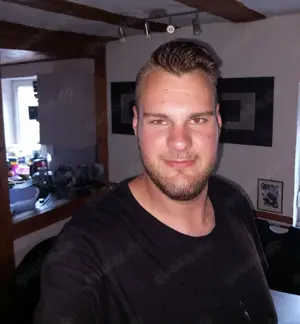 Suche eine Junge Frau bei der ich die füße und sohlen massieren kann 