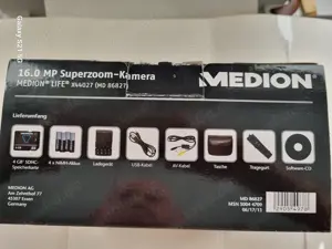 Digital Kamera MEDION mit allem Zubehör und Funktioniert perfekt Bild 8