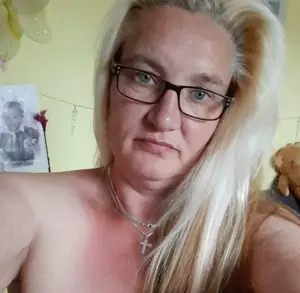 Suche attraktive Männer für den 20.07.25