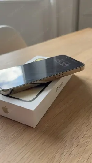 Apple iPhone 14 Pro   128 GB   Gold - Sehr guter Zustand Bild 2