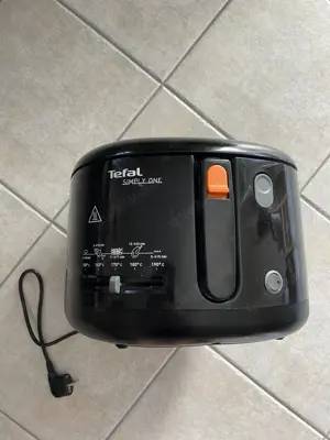 Tefal Simply One Friteuse schwarz Bild 2