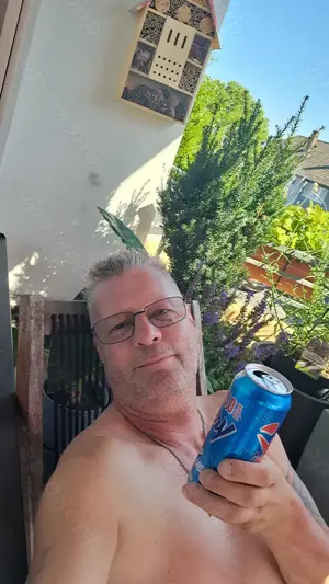 Suche ein erot.  DATE mit einer reifen Sie 