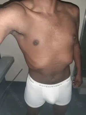 Sinnlicher BBC-Toyboy für Sugarmoms