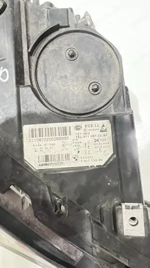 BMW F10-11 LCI scheinwerfer Links und rechts Bild 7