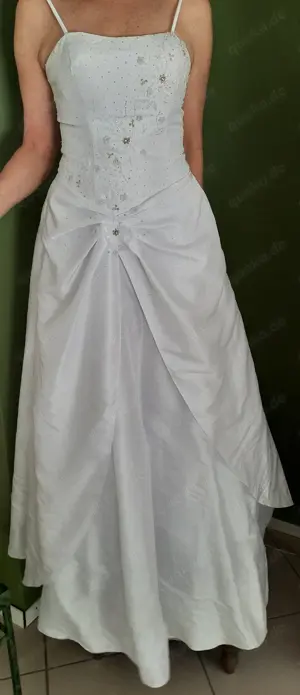 Weißes Abendkleid