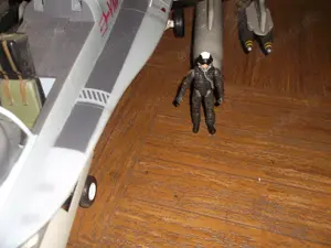 f-18 hornett 1-18 Bild 10