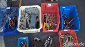verschiedene Werkzeuge zu günstigen Preisen 