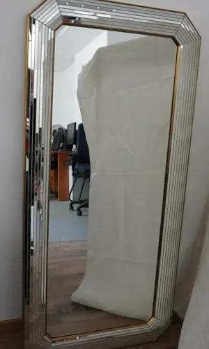 Wandspiegel, Spiegel-Chromrahmen, achteckig