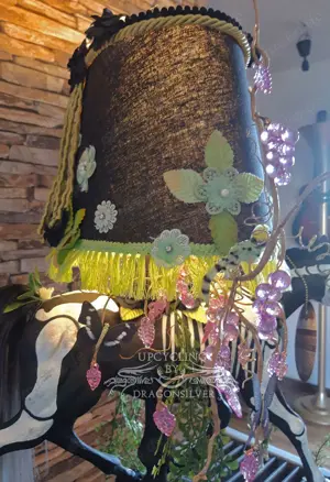 Monokeros - Einhorn Dia de Muertos Tischlampe Einhorn Lampe, Stimmungsleuchte Mixed Media Bild 6