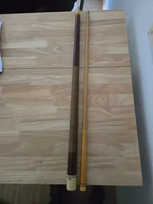 Huebler Pool Billard Queue - über 40 Jahre alt