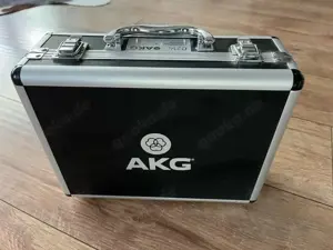 AKG C214 - professionelles Studio Mikrophon im Koffer Bild 6