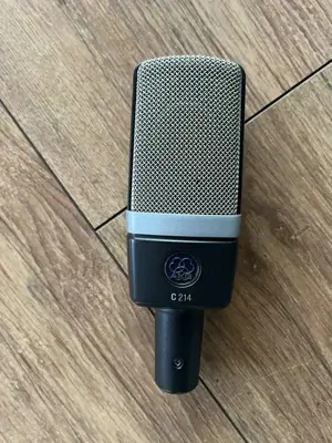 AKG C214 - professionelles Studio Mikrophon im Koffer Bild 7