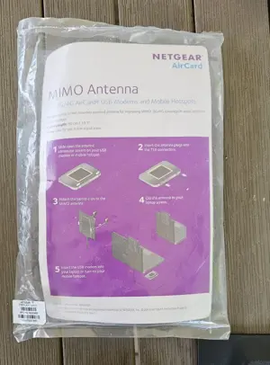 Netgear Nighthawk M5, 5G, Wifi 6, MR5200 Dualbandrouter mit Antenne Bild 5