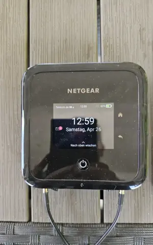 Netgear Nighthawk M5, 5G, Wifi 6, MR5200 Dualbandrouter mit Antenne Bild 3