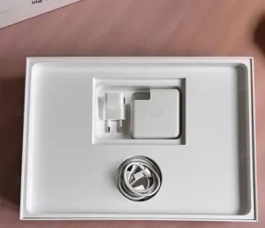 MacBook Pro 13  - 2018 - Intel Core i5 2,3 GHz - 16 GB RAM - 512 GB SSD Bild 10