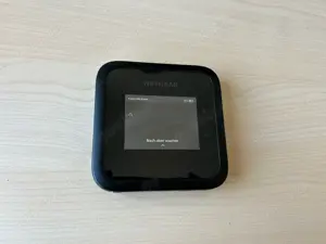 Netgear Nighthawk M6 Pro 5G WiFi 6E Mobiler Hotspot-Router (MR6450) Bild 4