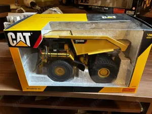 Tonkin CAT MT 4400 1:50 Muldenkipper