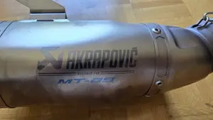Akrapovic (Titanium) Auspuff für Yamaha MT-09 (RN29)