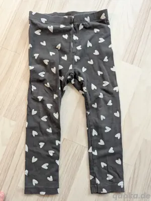 Leggins Größe 86-92 - weiß mit Ankern, schwarz mit Herzen Bild 5